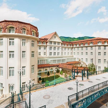 Takarazuka Hotel Екстериор снимка