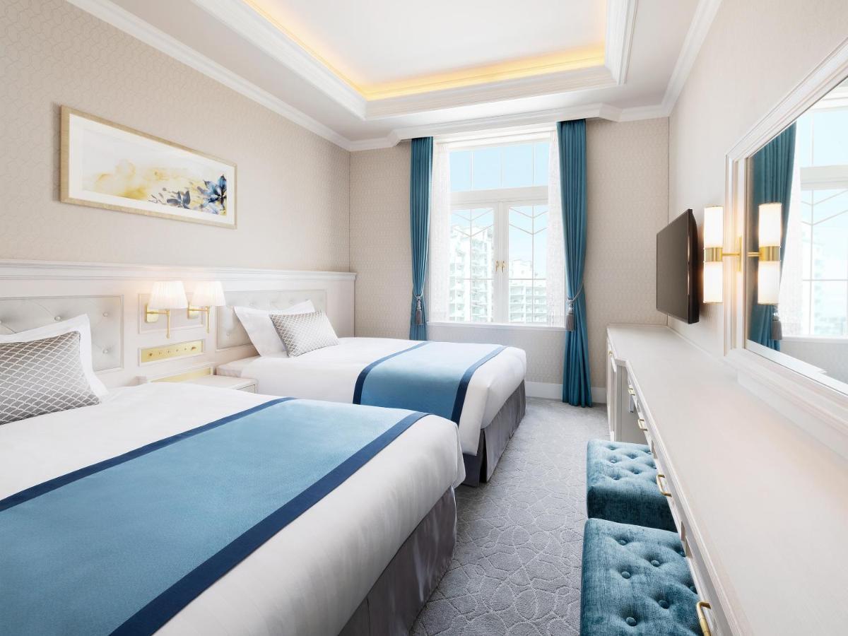 Takarazuka Hotel Екстериор снимка