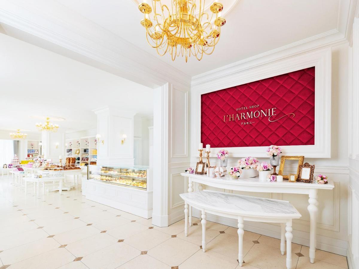 Takarazuka Hotel Екстериор снимка