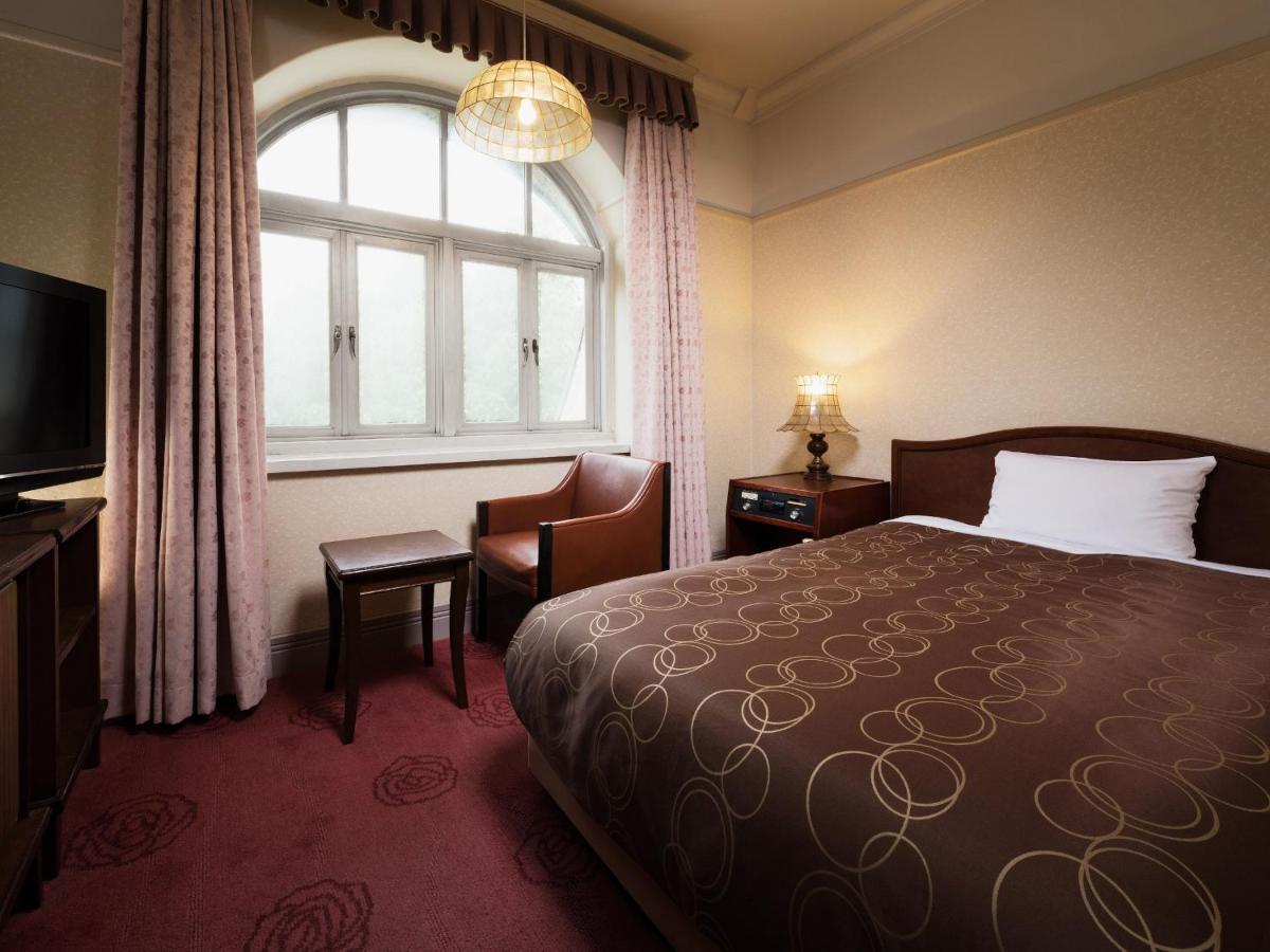 Takarazuka Hotel Екстериор снимка